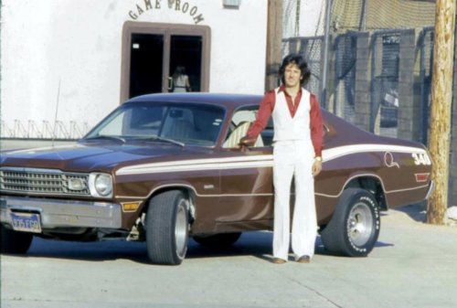 20 vintage cars men wanted more than girls