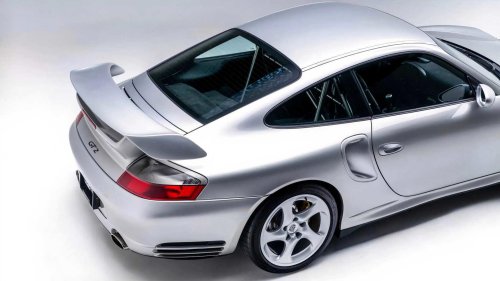 Porsche 996 GT2: The last analog widowmaker sports car