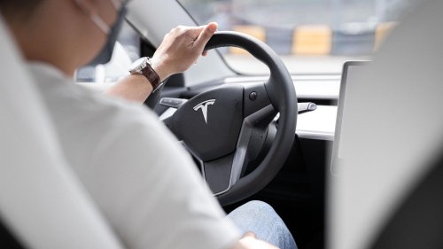 Tesla, 10 reasons Tesla owners are the worst drivers on the road & 10 ways they can be safer