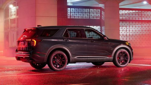 Ford’s new Explorer ST sinister package has aftermarket attitude with factory warranty