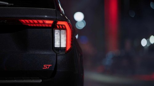 Ford, SUV, Ford unveils 2027 Explorer ST sinister package for performance SUV enthusiasts