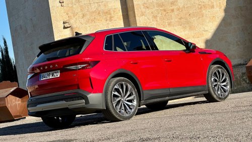 Renault, Renault Scenic, Renault Scenic E-Tech, ¿Cuál merece más la pena? El Renault Scenic E-Tech y el Skoda Elroq cara a cara