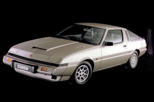 El mismo coche, diferentes nombres: los coches más rebautizados