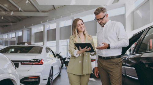 Is it cheaper to lease or buy a car?