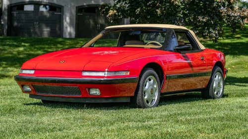Buick, When Buick built a two-seater and forgot to market it