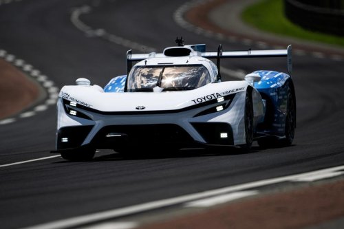 Toyota enseña el TR LH2 Racing Prototype, su hypercar de hidrógeno líquido, en Le Mans