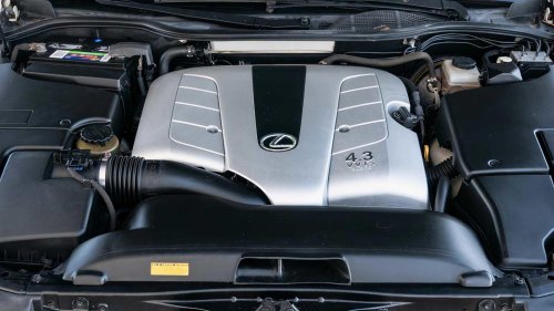 Lexus LS 430: The luxury car that quietly holds up better than its rivals