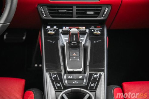Porsche, Porsche 911, 711 CV y etiqueta ECO, nos enfrentamos al Porsche 911 más potente (y ecológico) de la historia valorado en más de 312.200 €