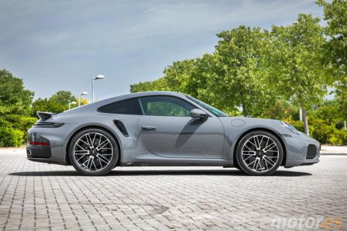Porsche, Porsche 911, 711 CV y etiqueta ECO, nos enfrentamos al Porsche 911 más potente (y ecológico) de la historia valorado en más de 312.200 €