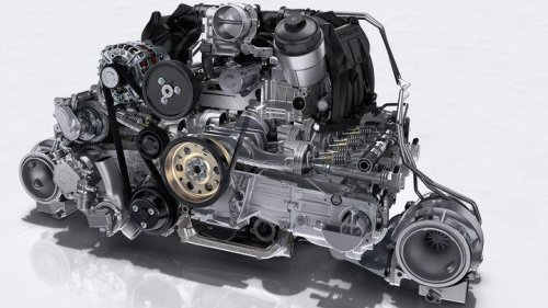 Los combustibles sintéticos prometen salvar el motor de combustión, pero hay un problema enorme