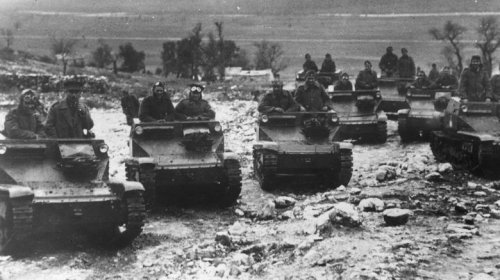 8 of the smallest military tanks ever built
