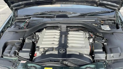 The Mercedes sedan history almost forgot entirely