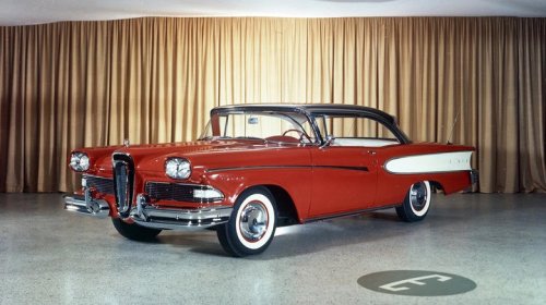 Before modern gear shifters, automakers in the '50s used a method ahead of its time