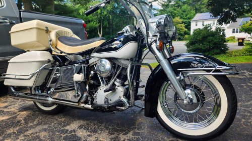 Vintage Harleys Real Riders Quietly Pay Premium For