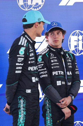 Mercedes, George Russell y la clave para ganar a Kimi Antonelli en el GP de Cataluña, e incluye a Mercedes