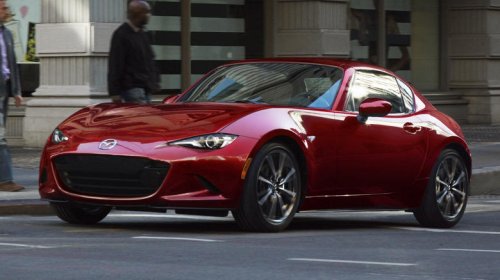 5 sports cars with the best fuel economy in 2026