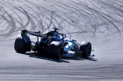Mercedes, George Russell y la clave para ganar a Kimi Antonelli en el GP de Cataluña, e incluye a Mercedes