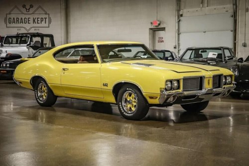 21 photos showing when automotive muscle was at its peak
