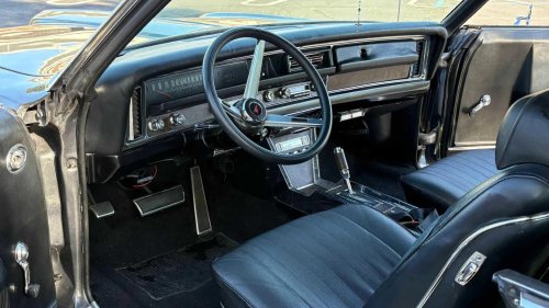 The Pontiac muscle flagship that survived on advertising alone