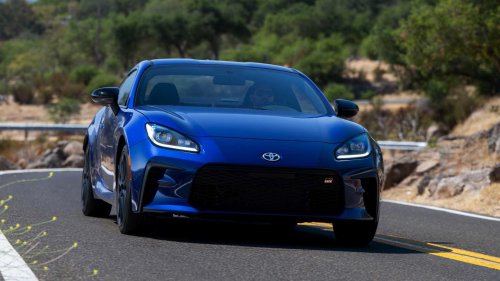 Forget the Porsche 911, get this car for your cheap thrills
