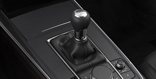 Ante la conquista de los automáticos, estos son los coches que todavía te puedes comprar con cambio manual