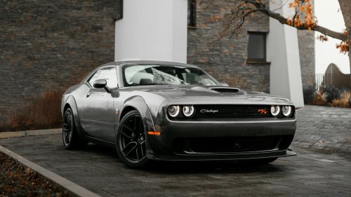 20 cars that make everyone assume you’re a nightmare driver