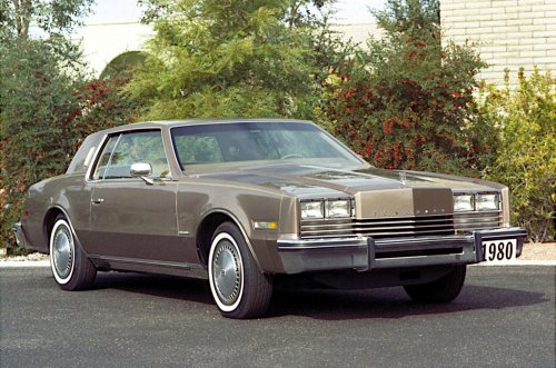 Todos los motores V8 de General Motors fabricados hasta la fecha