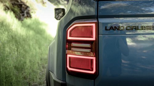 Toyota, Toyota Land Cruiser, Toyota Land Cruiser is America's fastest-selling new car
