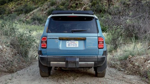 Toyota, Toyota Land Cruiser, Toyota Land Cruiser is America's fastest-selling new car