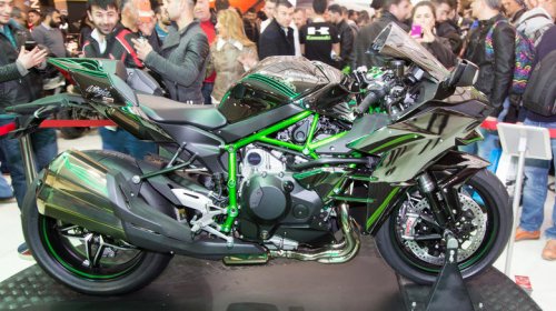 The most epic sports bikes that newbies really shouldn't buy