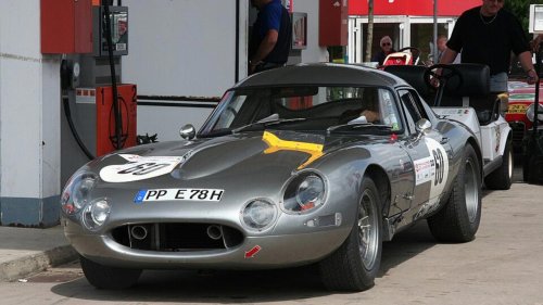 20 vintage classics that felt faster than anything in their class