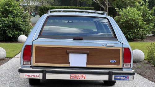 Ford, Ford LTD Crown Victoria Country Squire: The wagon with police hardware