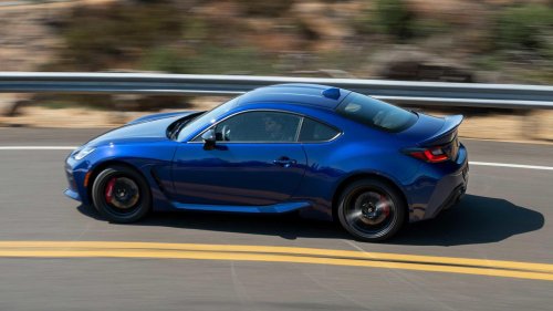 5 overlooked sports cars that hold their value better than the Porsche Taycan