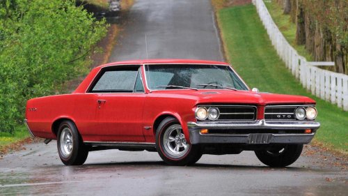 Dodge, Dodge dropped a 345-HP dual-quad big-block into a sedan five years before the GTO