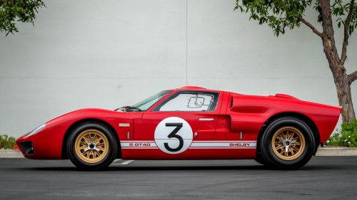Superformance's GT40 championship season series in photos