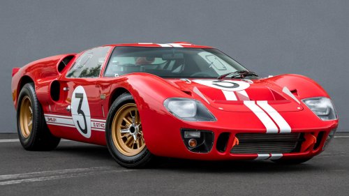 Superformance's GT40 championship season series in photos