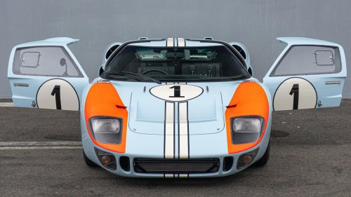 Superformance's GT40 championship season series in photos