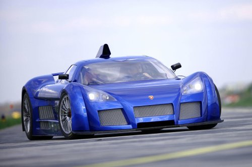 Los mejores coches con motor central