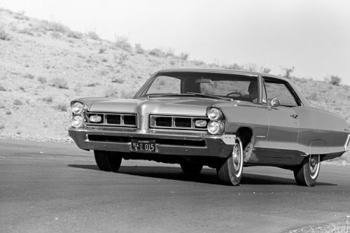 Muscle Cars, The classic American muscle cars that defined the 1960s and 1970s
