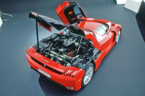 Los mejores coches con motor central