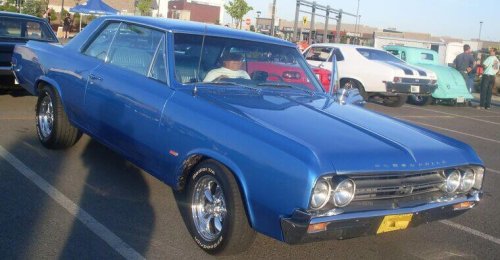 Muscle cars from the '60s and '70s that could still outrun today's sports cars