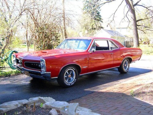 Muscle cars from the '60s and '70s that could still outrun today's sports cars