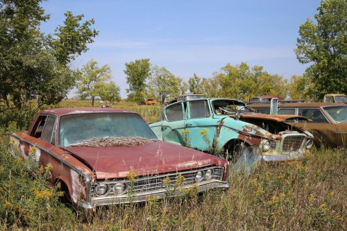 More junkyard discoveries of Windy Hill Auto Parts, New London, Minnesota
