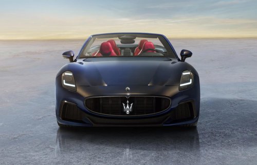 Maserati, El Maserati GranCabrio 2024: elegancia y estilo a cielo abierto