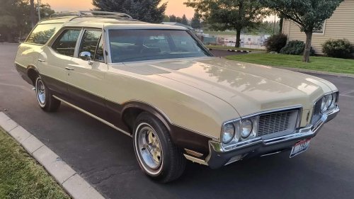 Oldsmobile Vista Cruiser: The muscle-era wagon that became a legend
