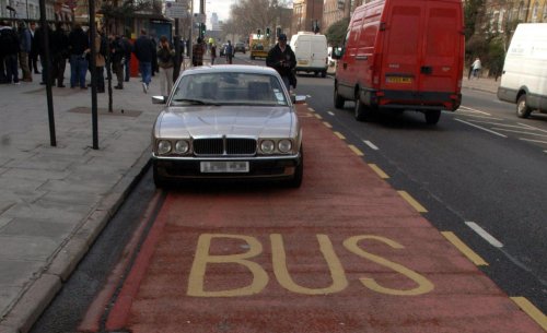 Citroën, La nueva forma de multar a los conductores que aparcan mal ya está funcionando y sus resultados están sorprendiendo