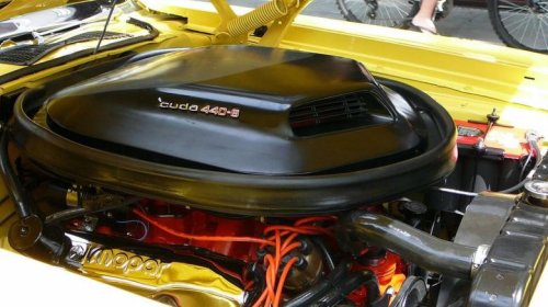 Classic Mopar power: What made the 383 V8 different from the 340 and 440 engines?