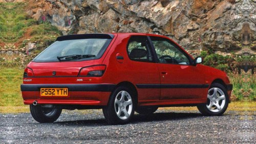 30 ’90s sports cars we’d love to drive today