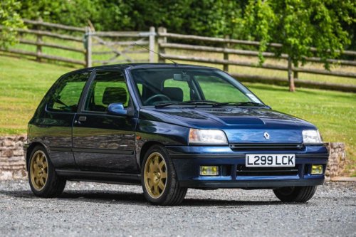 30 ’90s sports cars we’d love to drive today