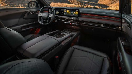 We know you don't really off-road: Toyota 4Runner vs. Kia Telluride